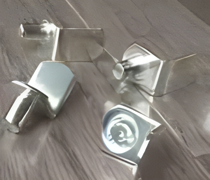 NICKEL L SHAPED SHELF PIN REST X-72N