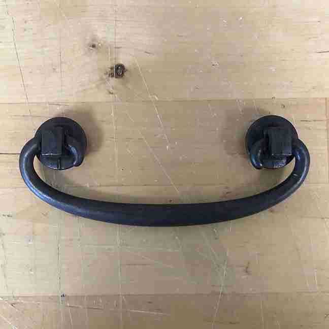 BAIL DRAWER PULL WROUGHT IRON FINISH 4 INCH CENTERS QST521L
