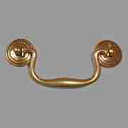 ANTIQUE BRASS PLATED QUEEN ANNE DRAWER PULL 4 INCH CENTERS TR-T4542/4D